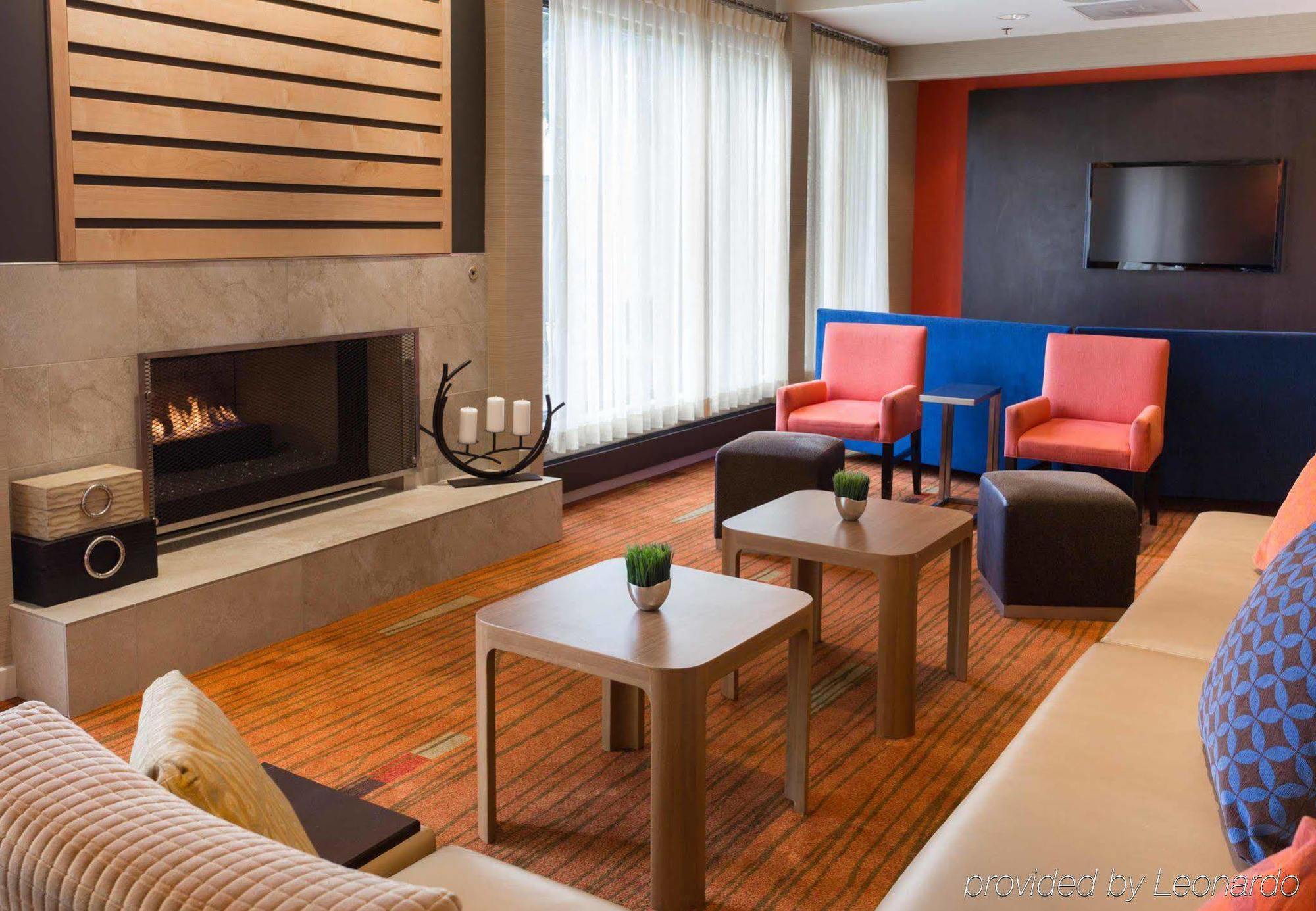 Courtyard By Marriott Форт-Коллінс Екстер'єр фото