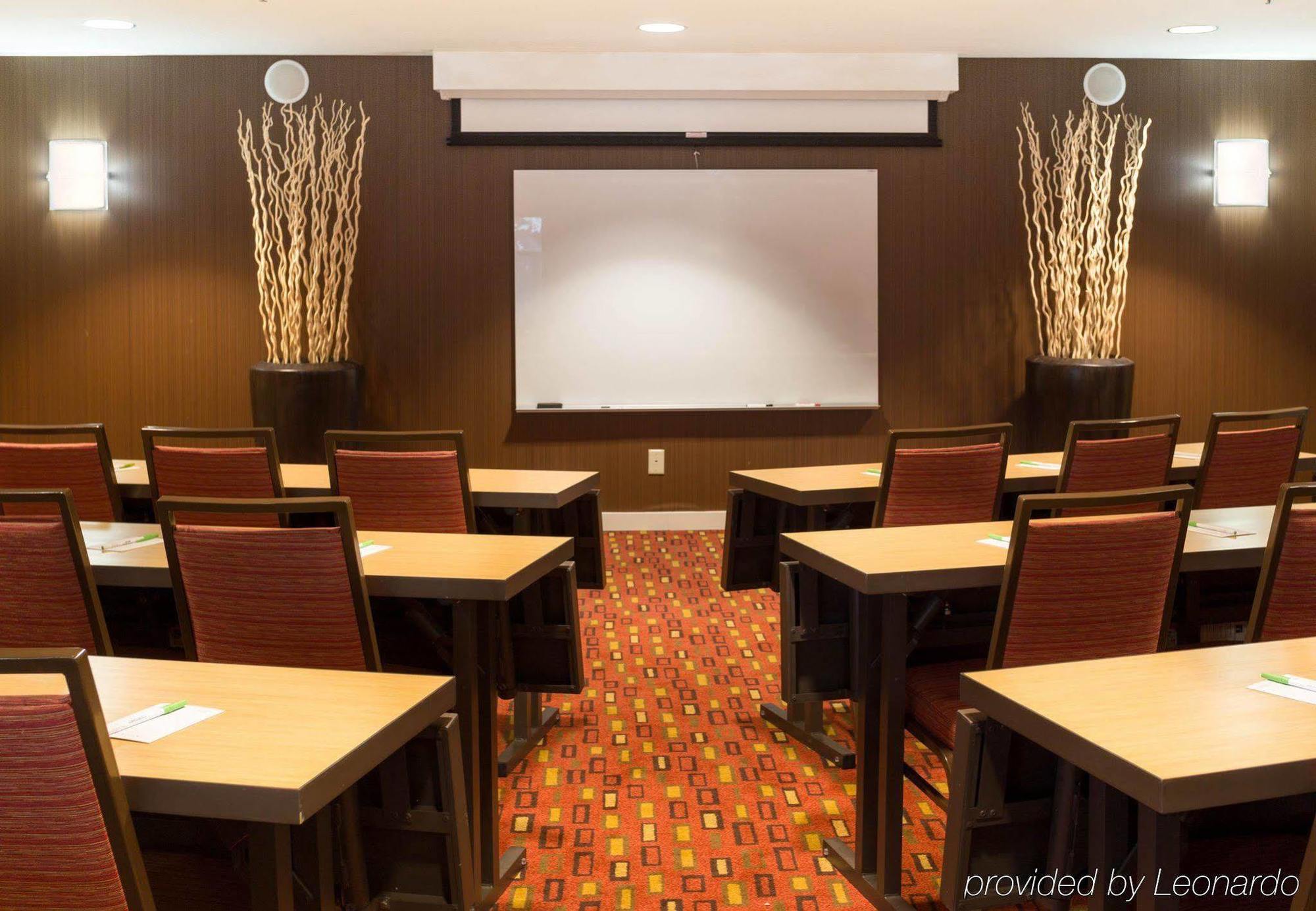 Courtyard By Marriott Форт-Коллінс Екстер'єр фото